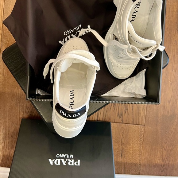 Excellent condition RARE Prada Downtown high heel sneakers. Size 38.5 - Picture 7 of 15